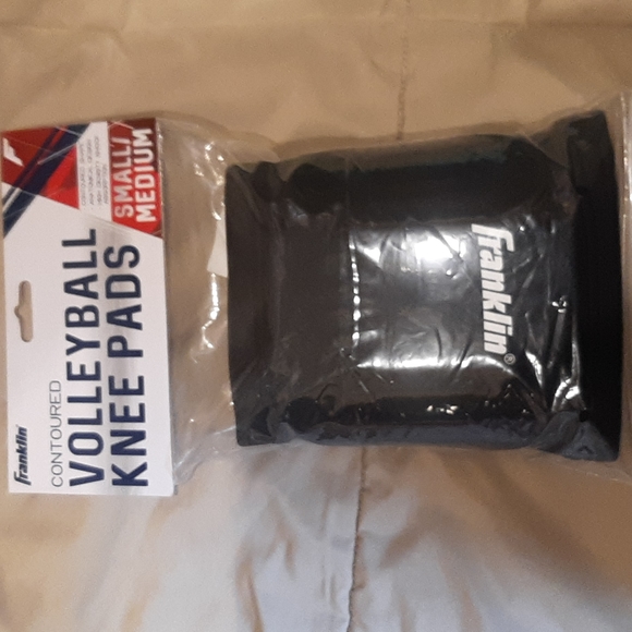 Franklin Other Nwt Volleyball Knee Pads Poshmark
